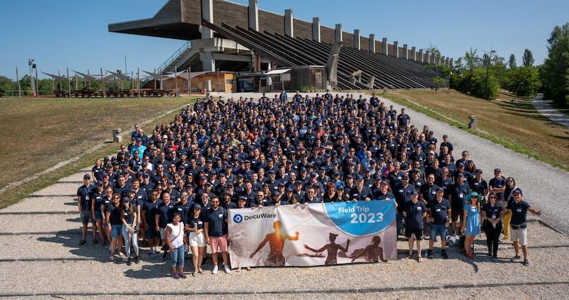 Empleados de DocuWare de todo el mundo se reúnen para celebrar el 35 aniversario de la empresa